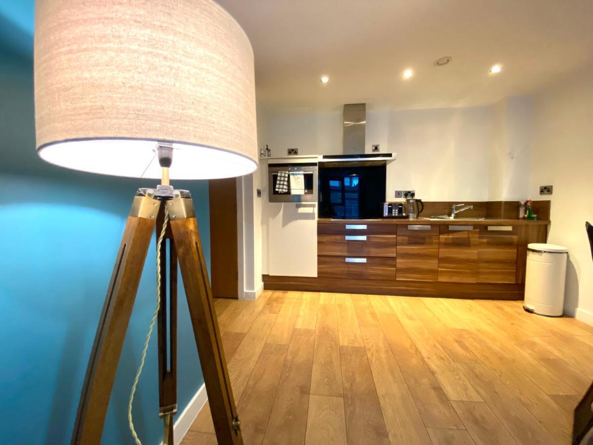 שפילד Blonk Street - Luxury Two Bedroom Apartment מראה חיצוני תמונה